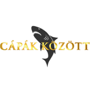 Cápák között